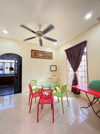 Others 2, Family Homestay, Kuala Terengganu