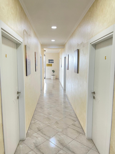Public Area 2, Hotel New York, Tiranës