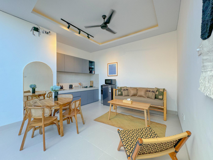 Others 5, NEW! 2BR Villa w/ Private Pool & Hi-Speed WIFI in Canggu, Badung
