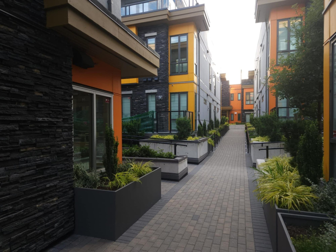 Exterior & Views, Signature Airport Proximity suite, Greater Vancouver