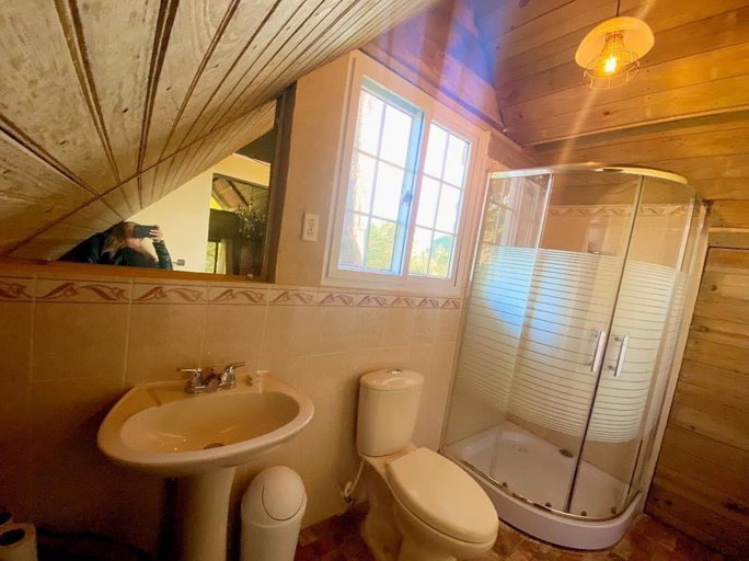 Bathroom 5, Laguna Lodge El Zarzal, Valle de Ángeles