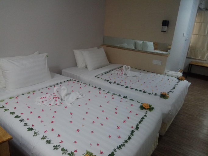 Bedroom 2, Shin Ye Htut Hotel, Yangon