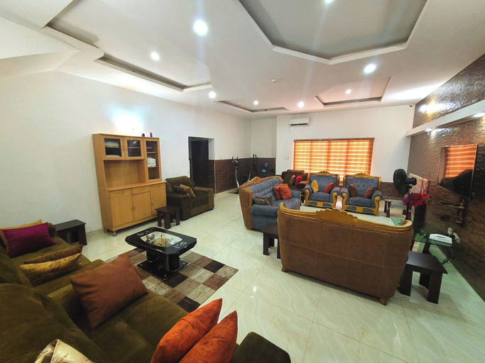 Others 5, ROSSY'S APARTMENTS, AbujaMun