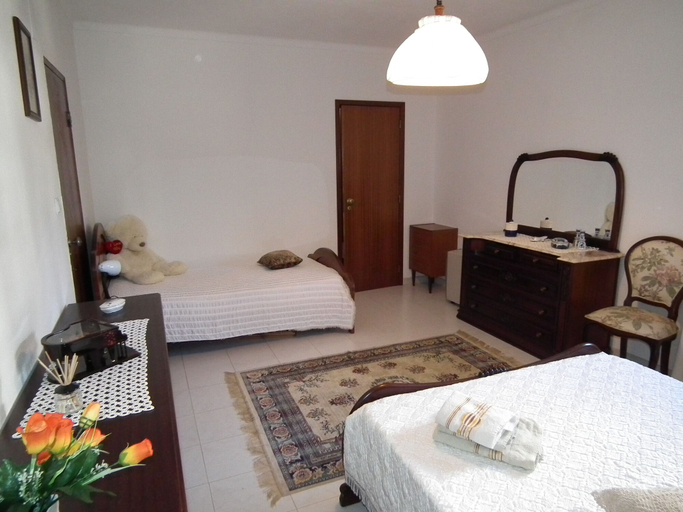 Bedroom 2, Casa Vasco, Lourinhã