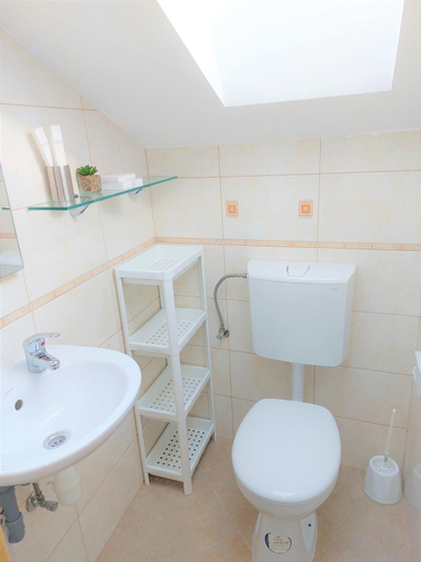 Bathroom 2, Apartment Tina, Dubrovnik