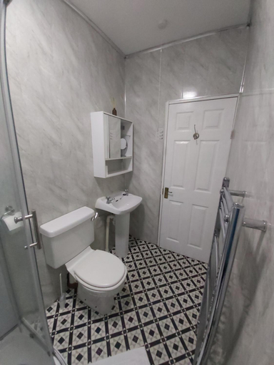 Others 5, Sergeants Accommodation, Caerphilly