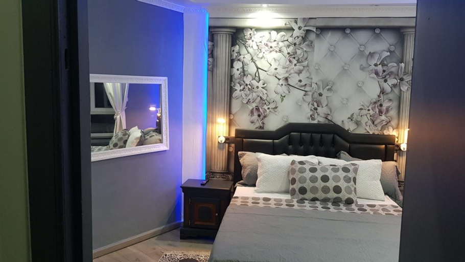 Bedroom 14