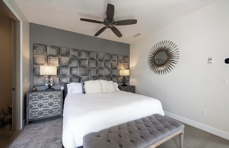 Bedroom 2, Domaine Chardonnay, Riverside