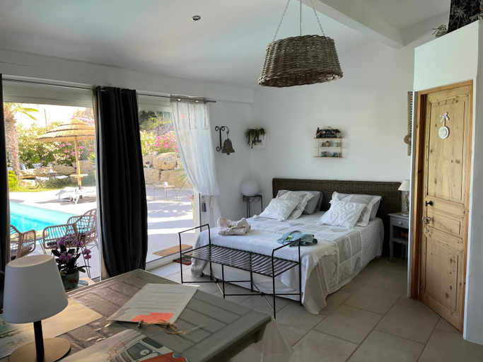 Bedroom 2, La Thomalie, Vaucluse