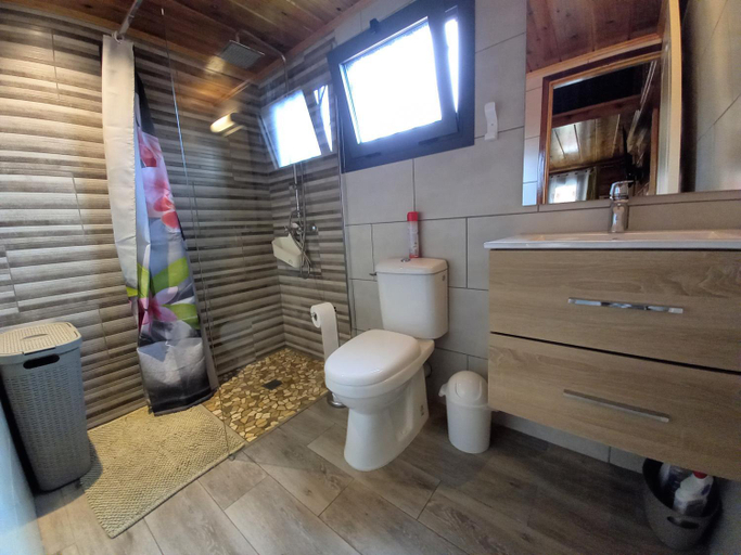 Bathroom, CASAMELIAS Le chalet, Cilaos