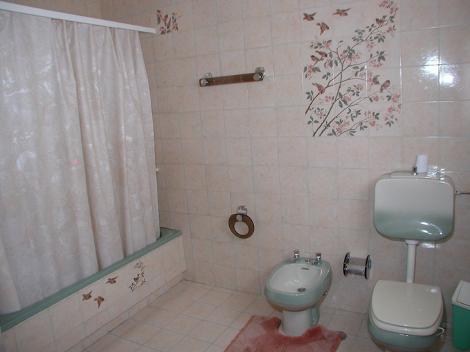 Bathroom 4, Vivenda Arlindo, Lourinhã