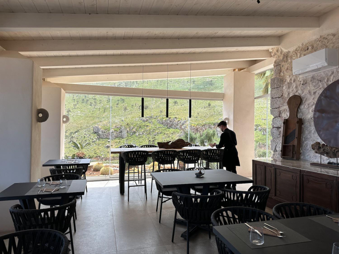 Food & Drinks 5, Baglio la Porta by Geocharme, Trapani