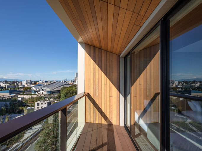 Exterior & Views 29