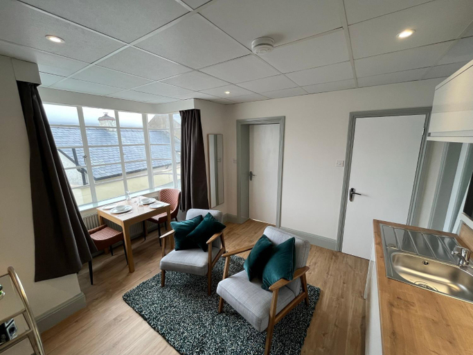 Others 2, Sunray Suites, Gwynedd