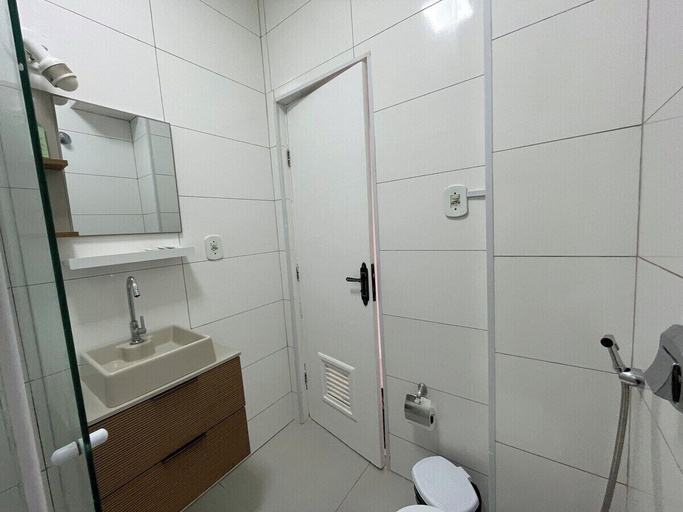 Bathroom 3, 360 Copa Barata Ribeiro By SUHCasa, Rio de Janeiro