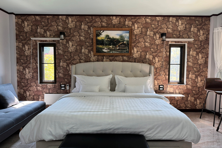 Bedroom 26