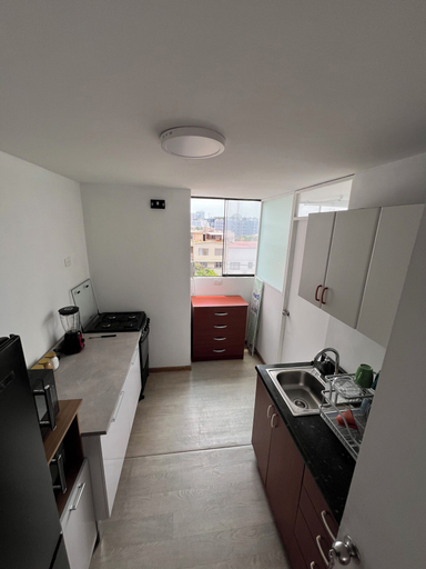 Others 5, Departamento Compartido Prescott, Lima