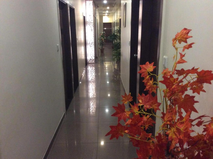 Public Area 2, Hotel RK Palace, Ahmadabad