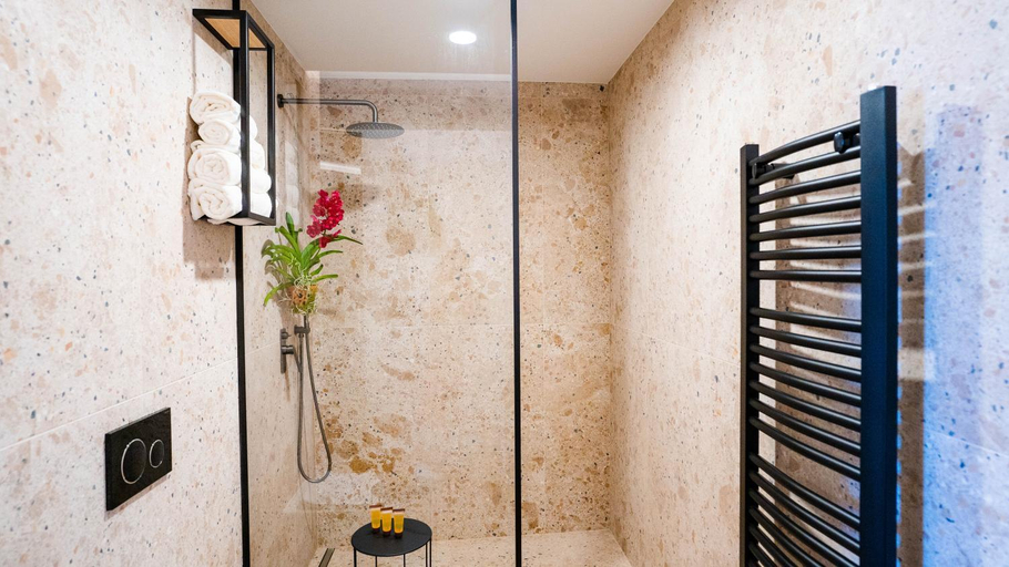 Others 4, Maravida Vacation Rooms, Brda