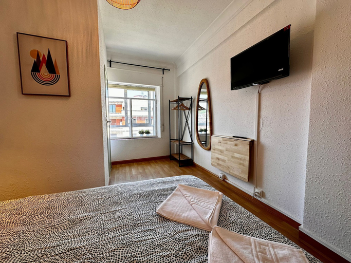 Bedroom 4, HOSTAL ATUAIREHOME BURGOS, Burgos