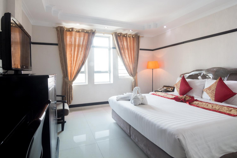 Bedroom 5
