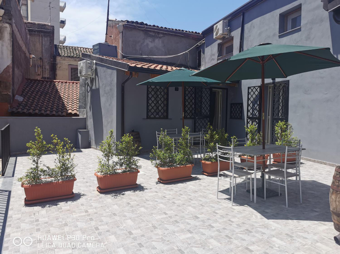 Others 4, Il Giardino in centro, Catania