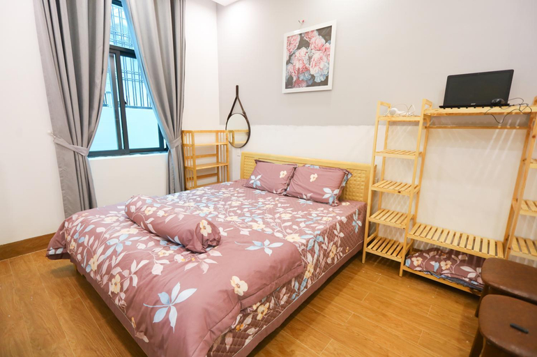 Bedroom 8
