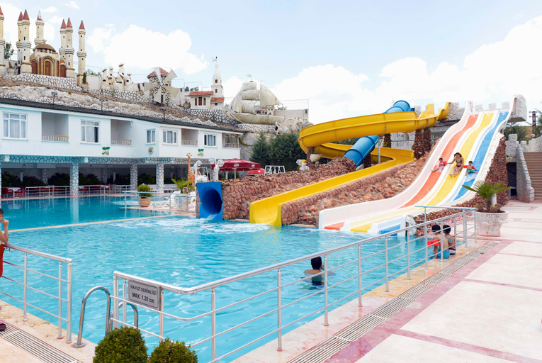 Sport & Beauty 3, Ugurlu Termal Tatil Koyu, Şahinbey