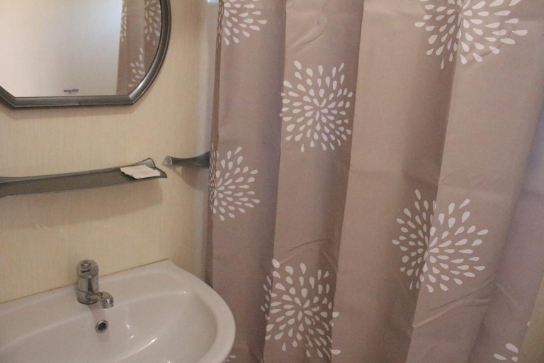 Bathroom 2, Baza otdyha Peschanyj Bereg, Eyskiy rayon
