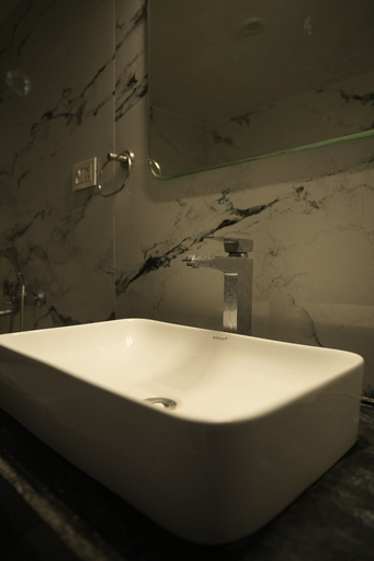 Bathroom 3, Chandraprabha Signature Resort Jaipur, Jaipur