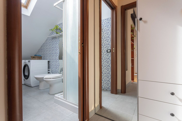 Bathroom 3, Belfiore Apartment by Wonderful Italy, Torino