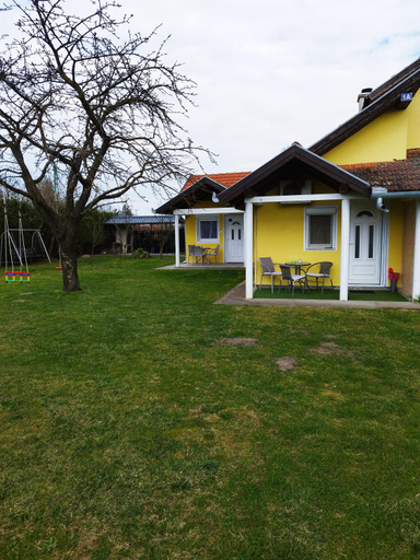 Others 5, Soba Milica, Subotica