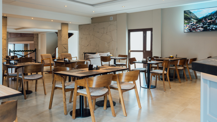 Food & Drinks 5, Cerro Calafate Hotel, Lago Argentino