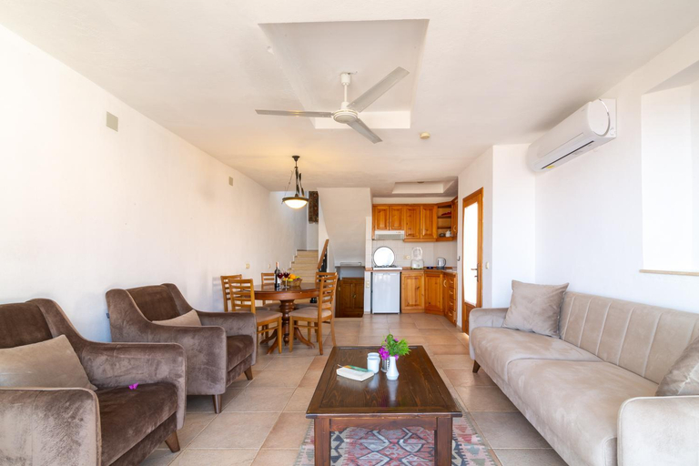 Others 2, Korsan Apartment No.16, Kaş
