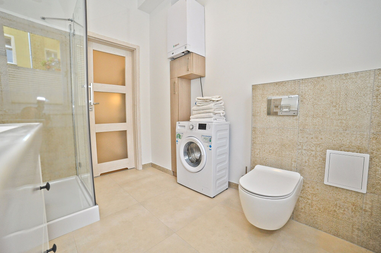 Bathroom 3, Laguna Centrum Apartments, Sopot