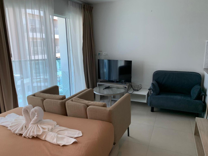 Bedroom 16