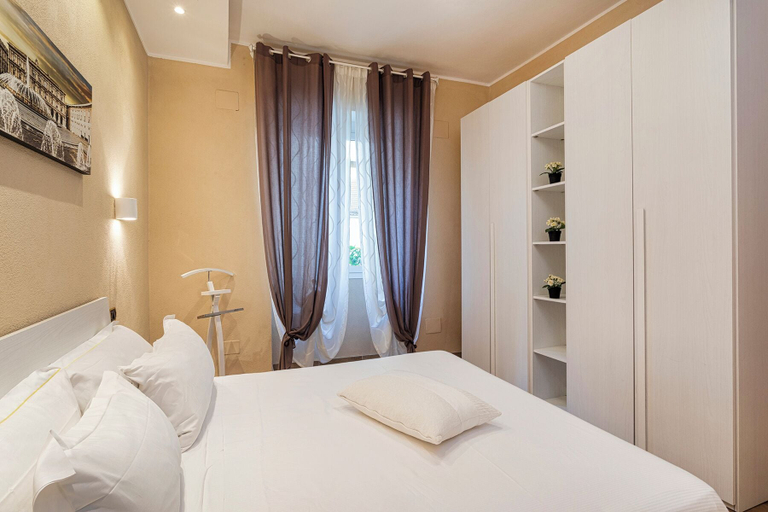 Bedroom 3, Modern Apartment with Patio in Rapallo by Wonderful Italy, Genova