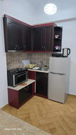 Kitchen 3, Vila Zeqo Muka 1, Sarandës