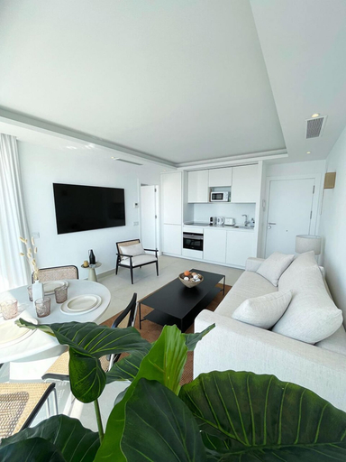 Others 3, Apartamento LaViu 1Dormitorio, Málaga