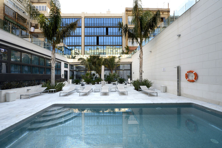 Hotel Indigo Barcelona - Plaza Catalunya, an IHG hotel - Tap to explore photos