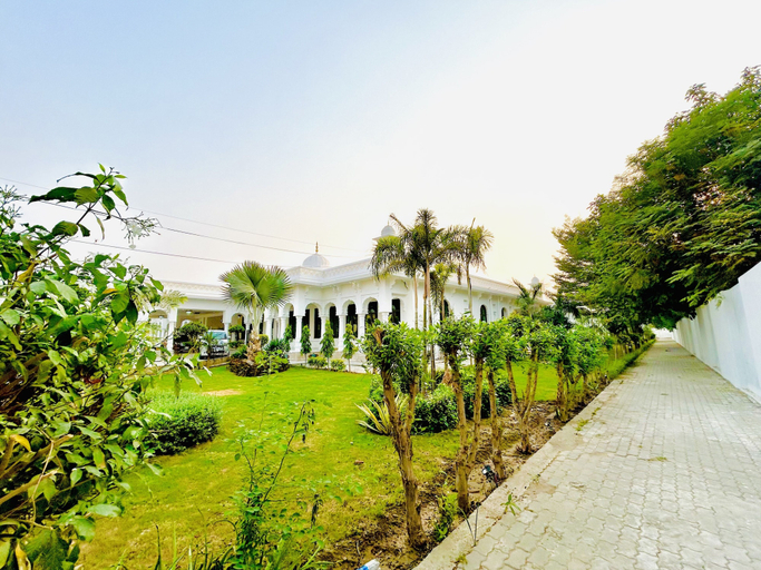 Others 4, Green Pak Nankana Hotel One, Lahore