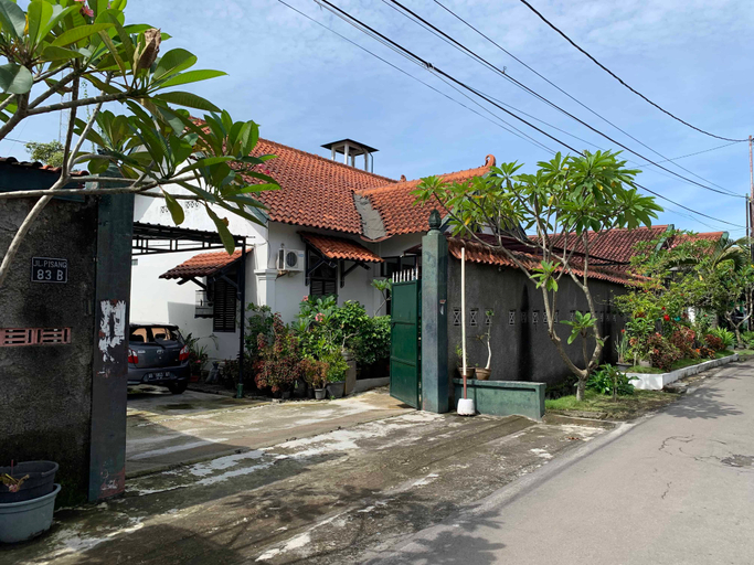 Exterior & Views 4, Griya Cemara Homestay, Sleman