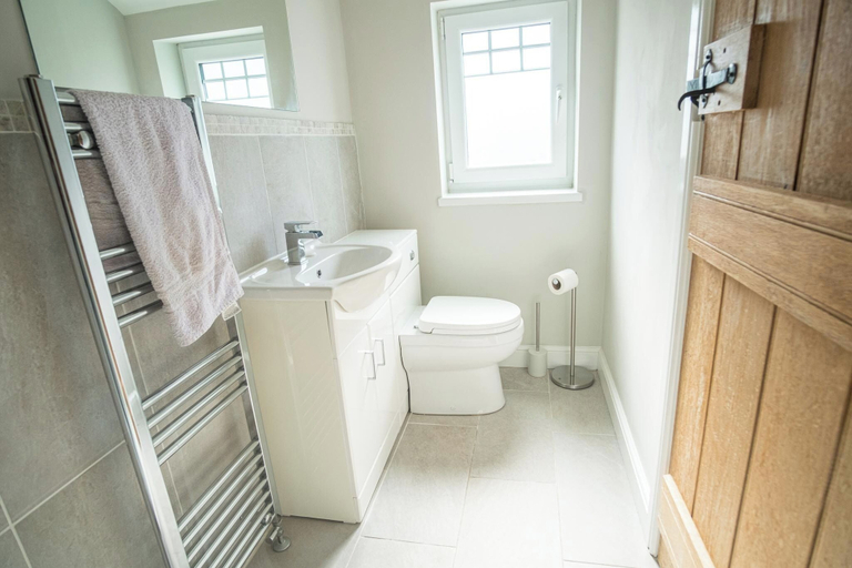 Bathroom, Tysylfaen Brecon Beacons, Powys