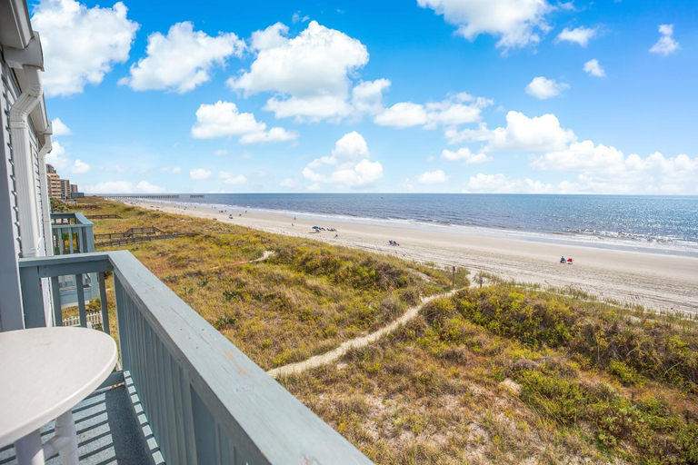Others 1, 2BR, 2Bath condo Oceanfront Getaway with pool, Horry