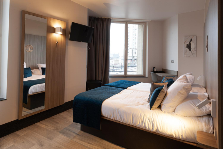 Bedroom 6