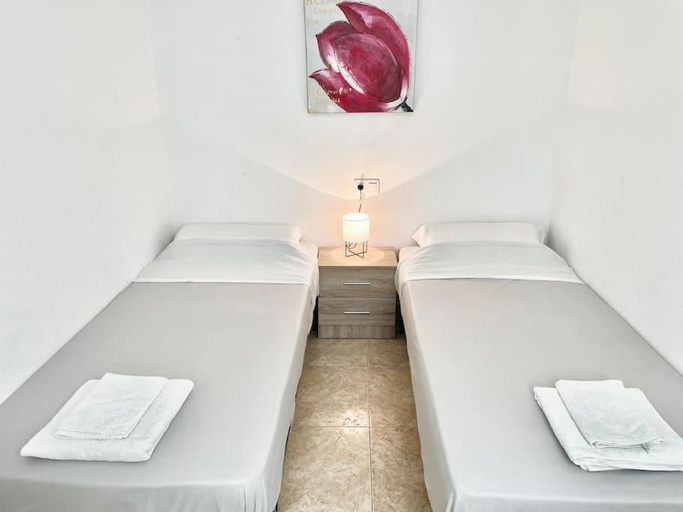 Bedroom 2, charming apartment, Alicante