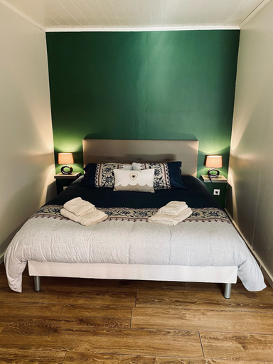 Bedroom 8