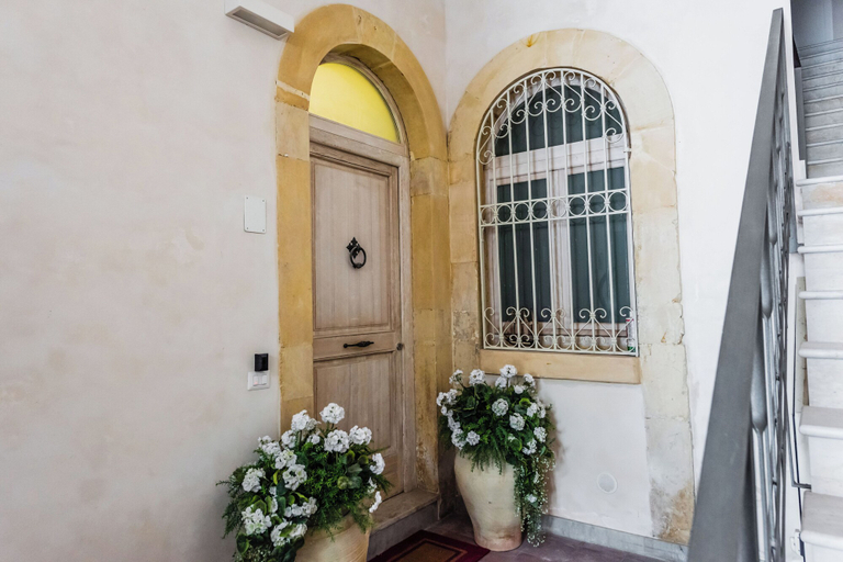 Exterior & Views 2, Dolce Suite near Syracuse Cathedral, Syracuse