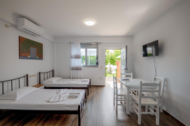 Others 3, Eduard Lagji Apartament, Sarandës