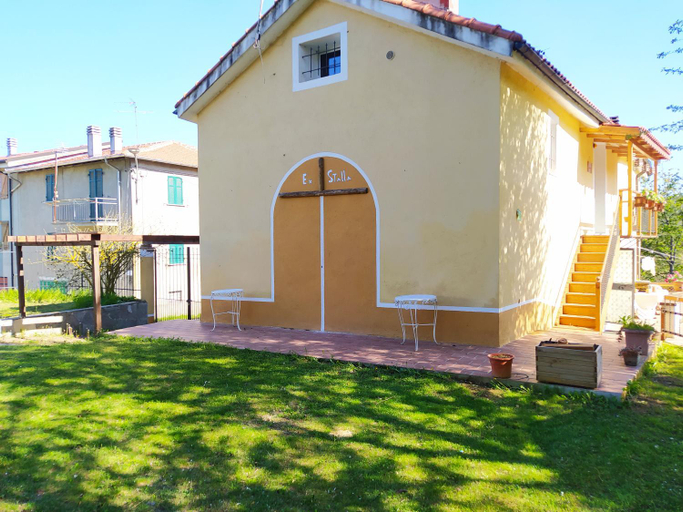 Exterior & Views 1, Il Vecchio Fienile, Savona